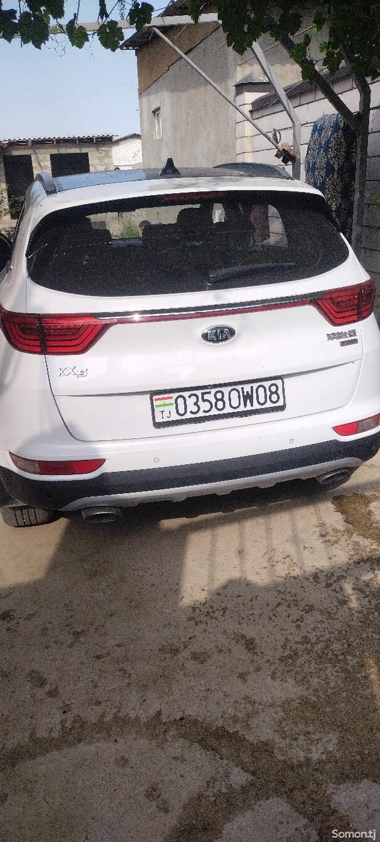Kia K5 2017 · 1.6 AT