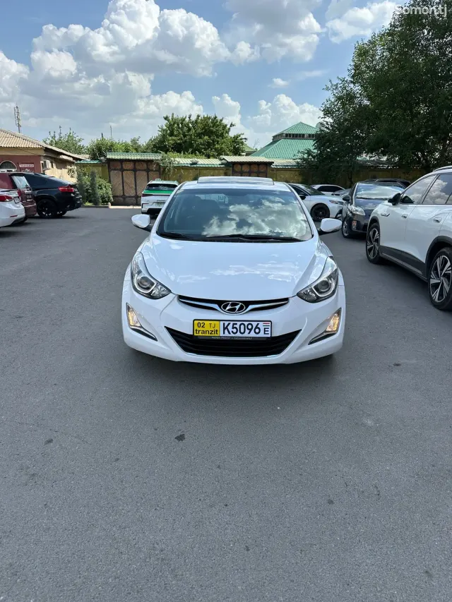 Hyundai Avante 2014 · 1.6 AT