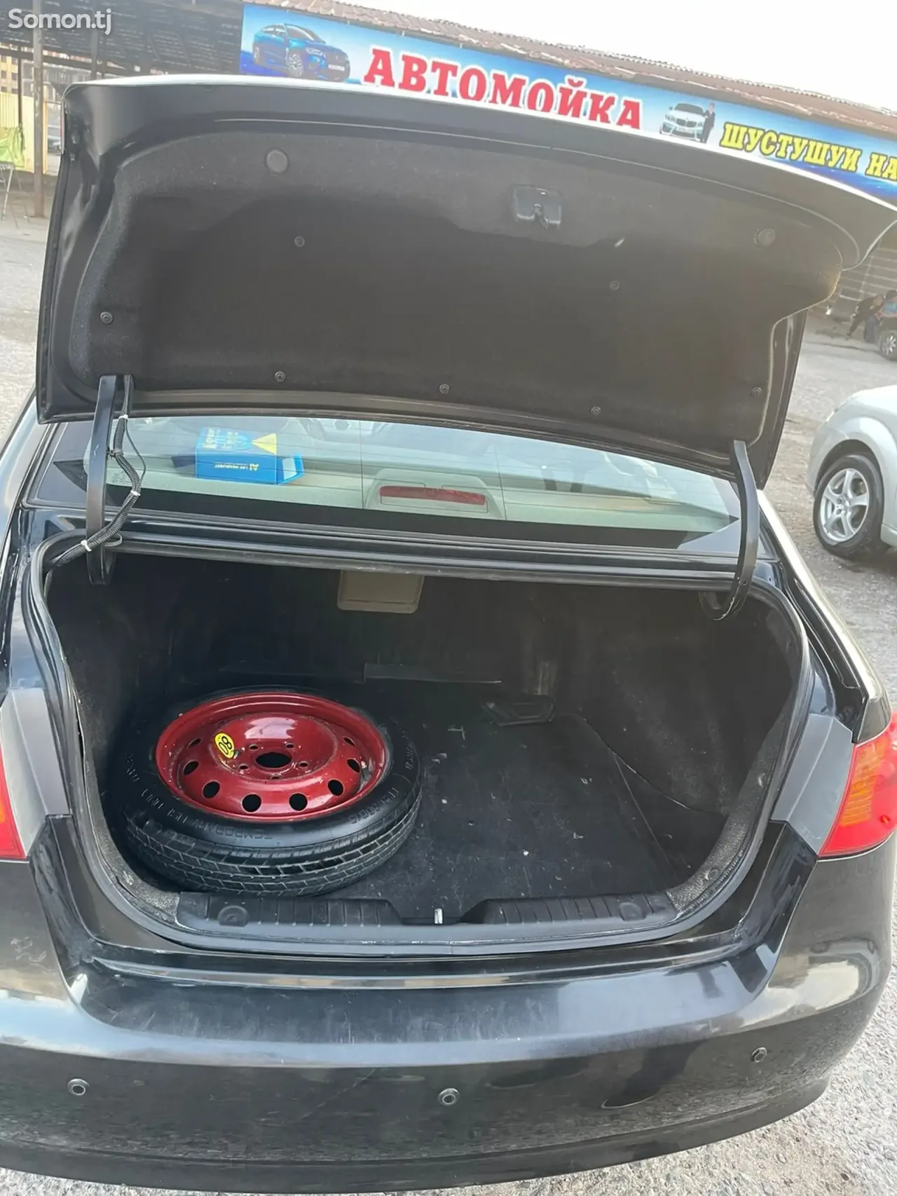 Hyundai Avante 2009 · 1.6 AT