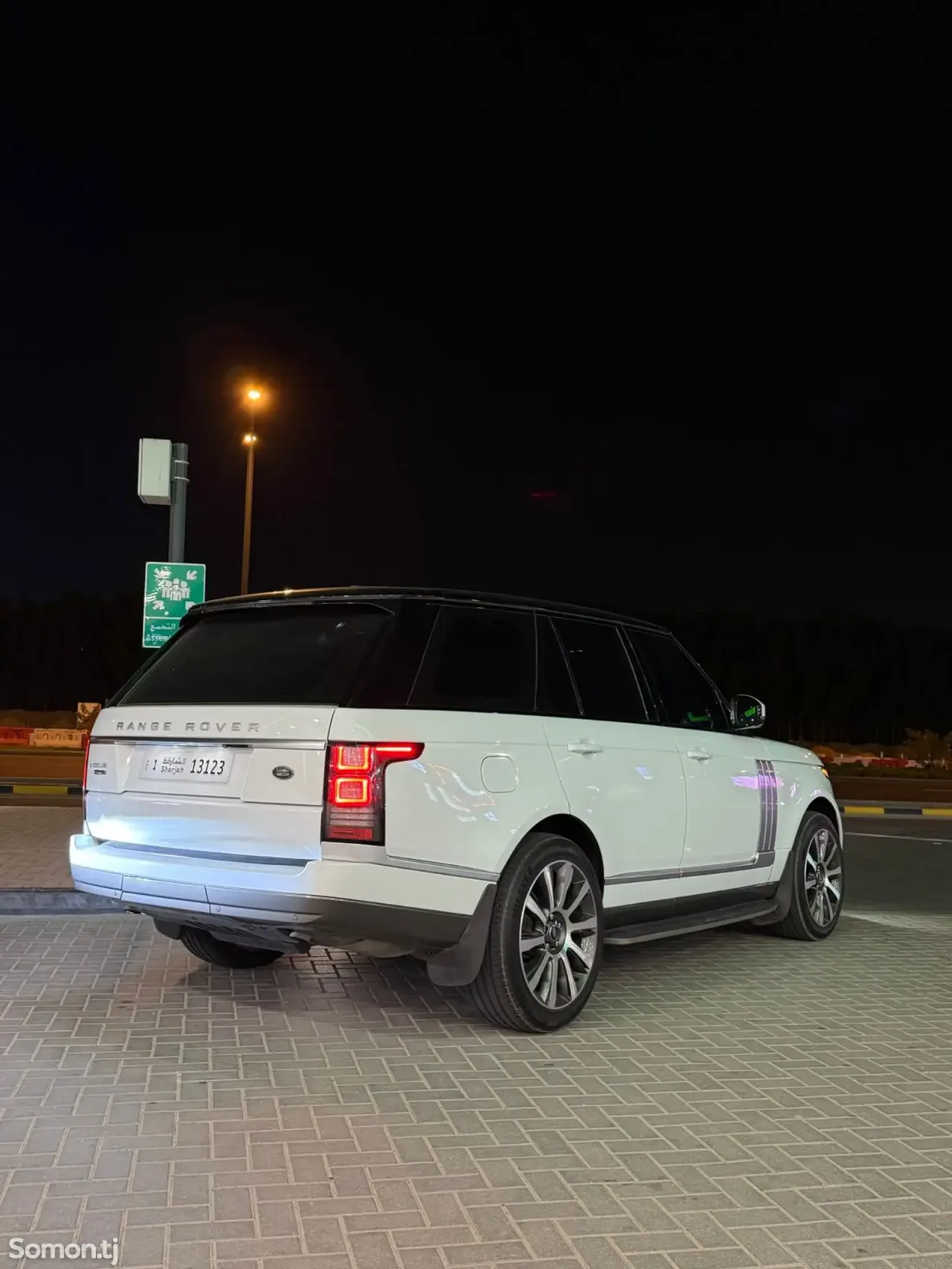 Land Rover Vogue 2014 · 5.0 AT