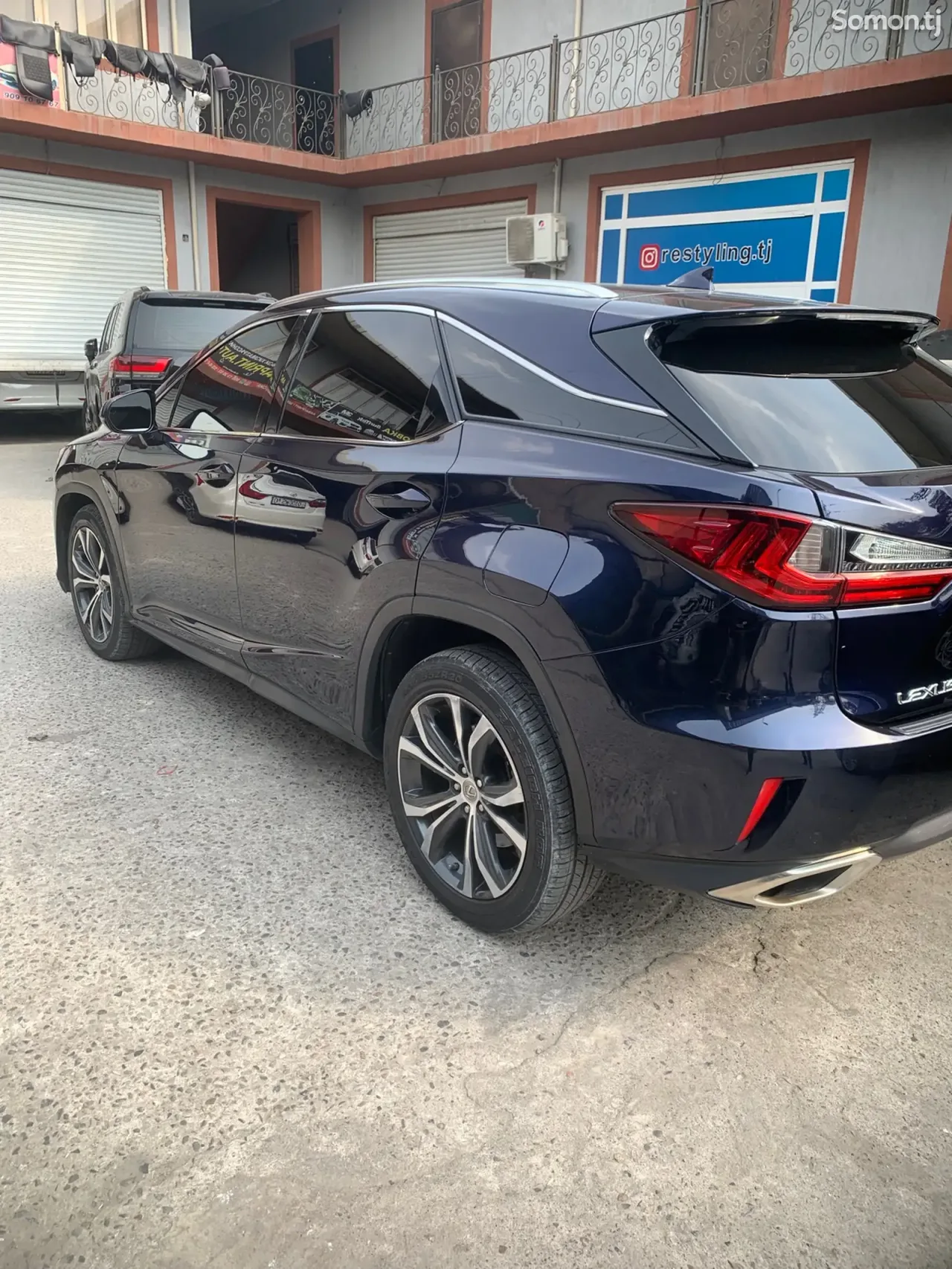 Lexus RX series 2017 · 3.5 AT