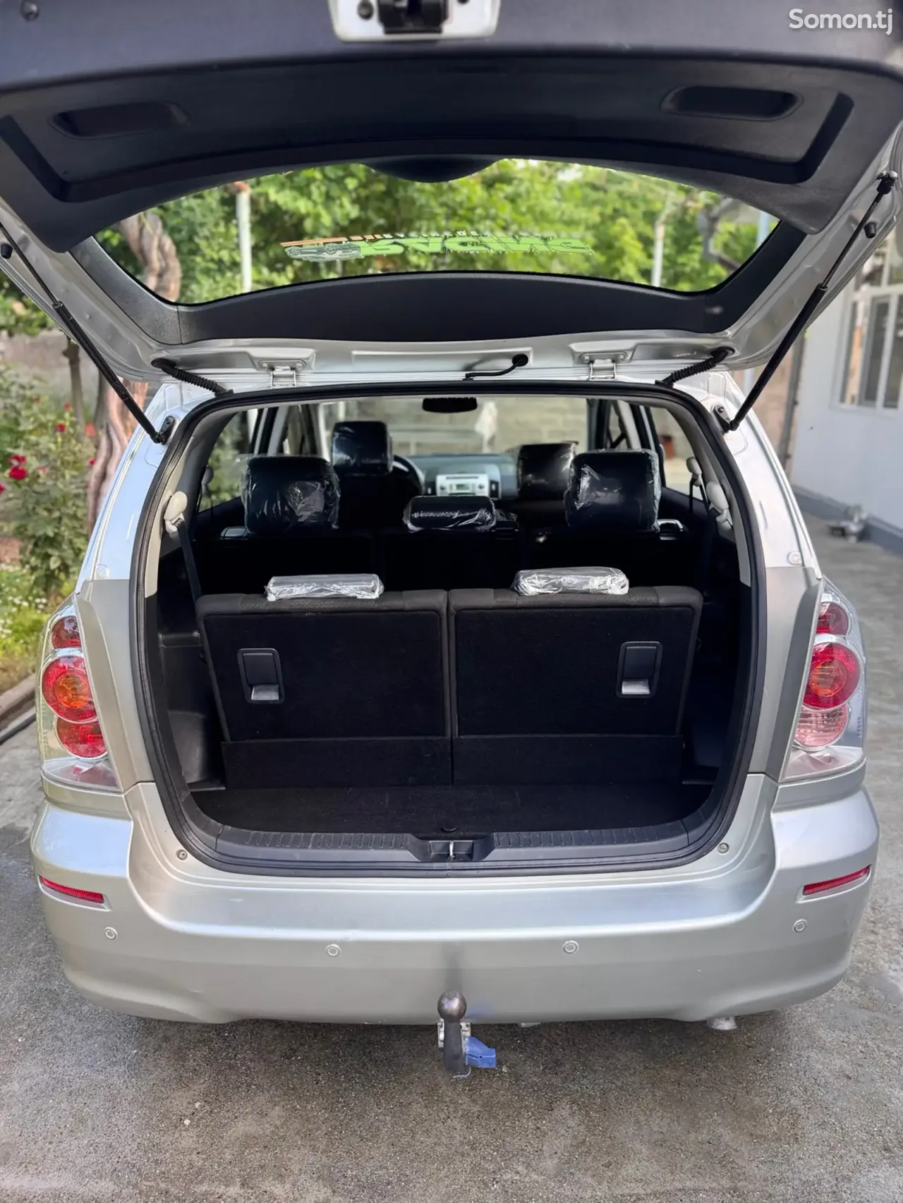 Toyota Corolla Verso 2006 · 1.8 MT