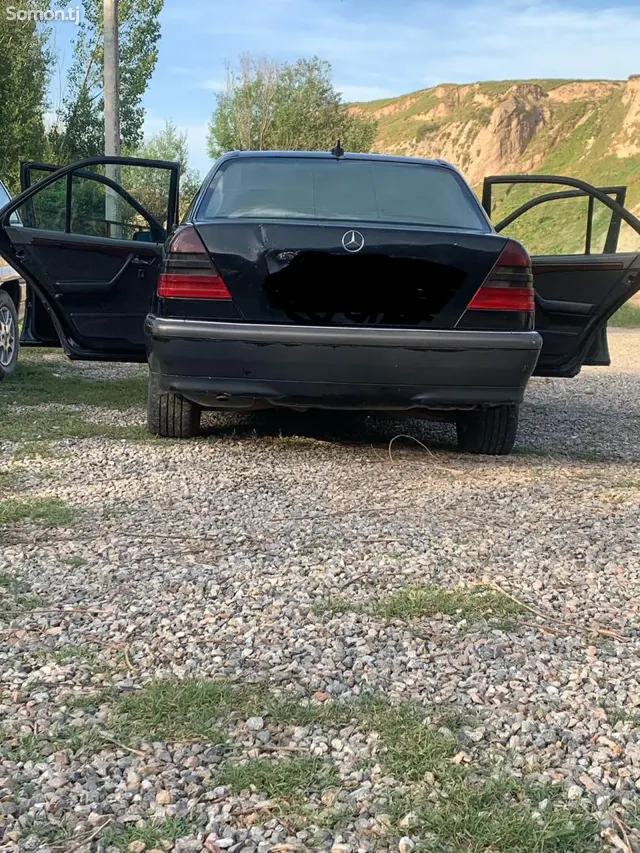 Mercedes-Benz C class 1995 · MT