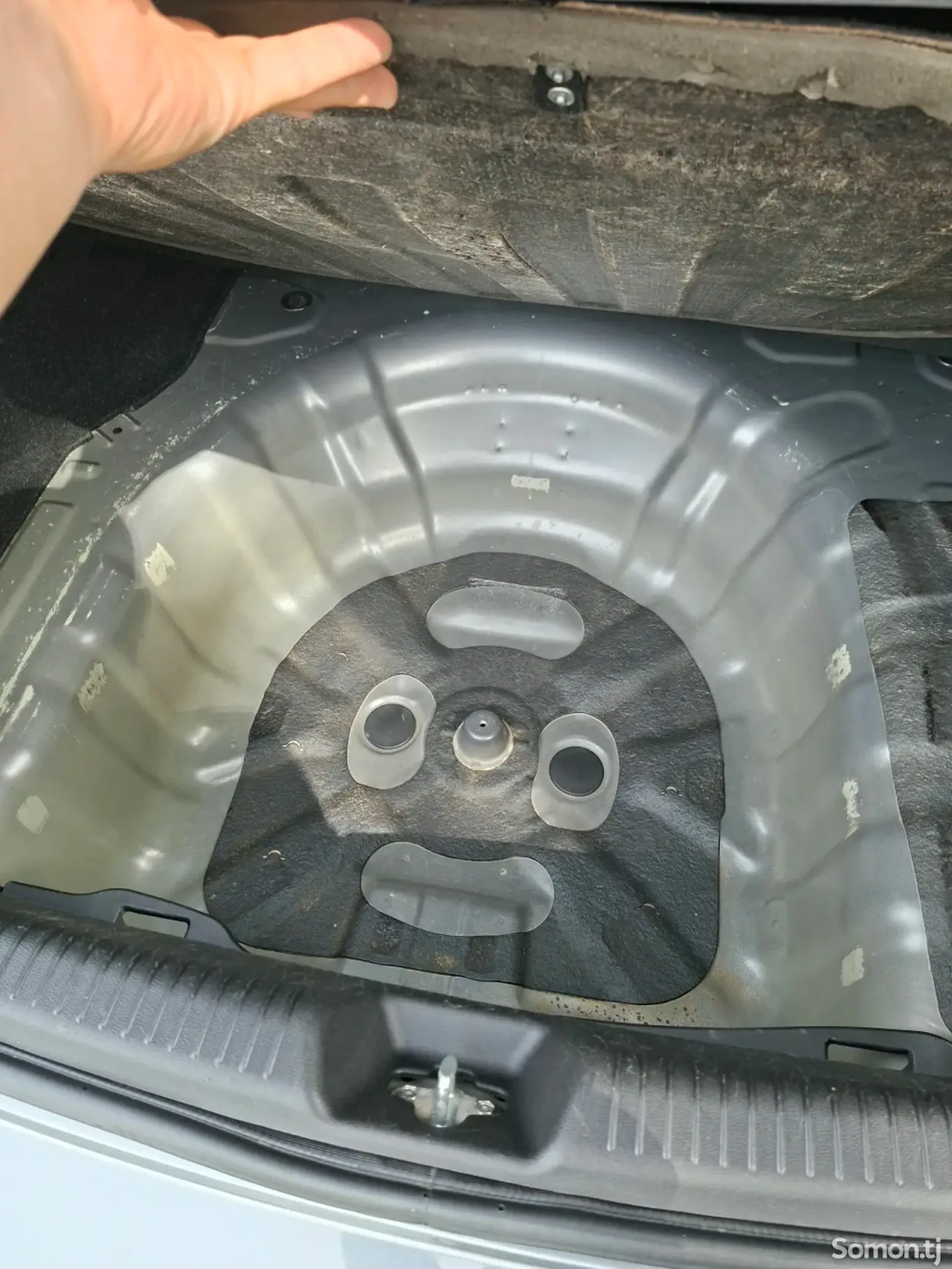 Hyundai Avante 2015 · 1.6 AT