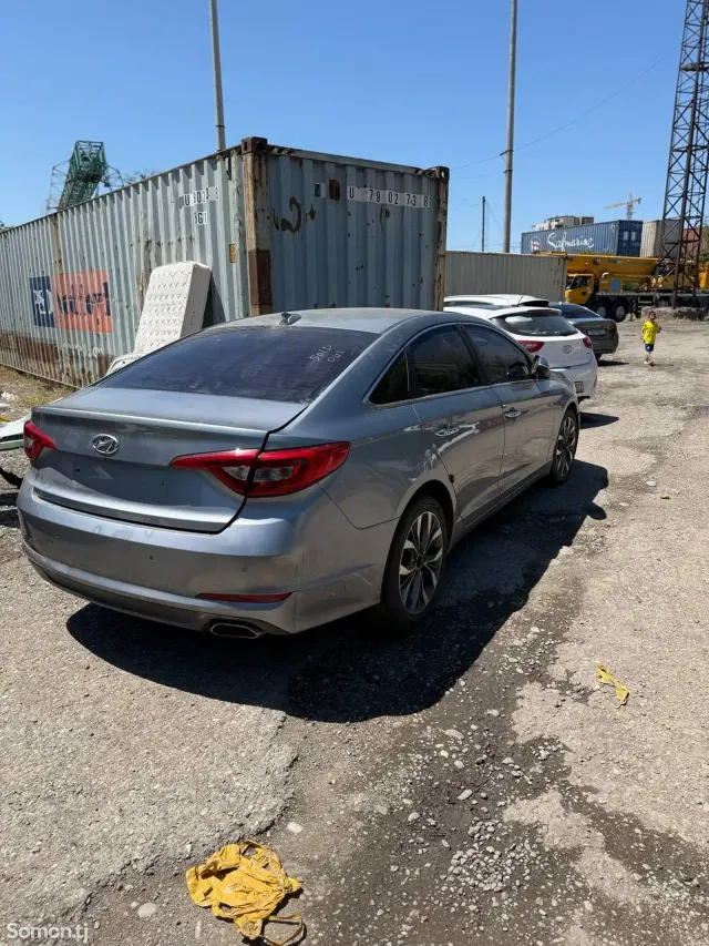 Hyundai Sonata 2014 · 2.0 AT