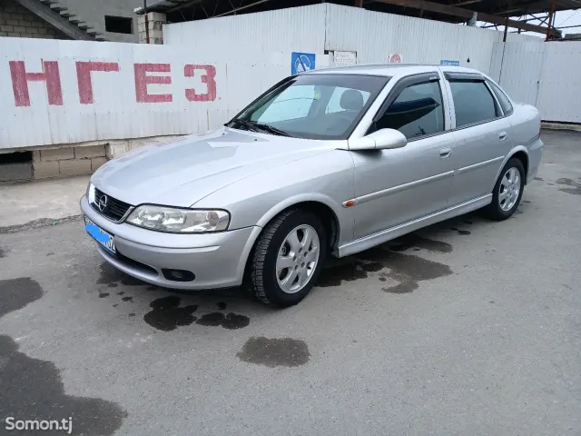Opel Vectra B 2002 · 1.6 MT