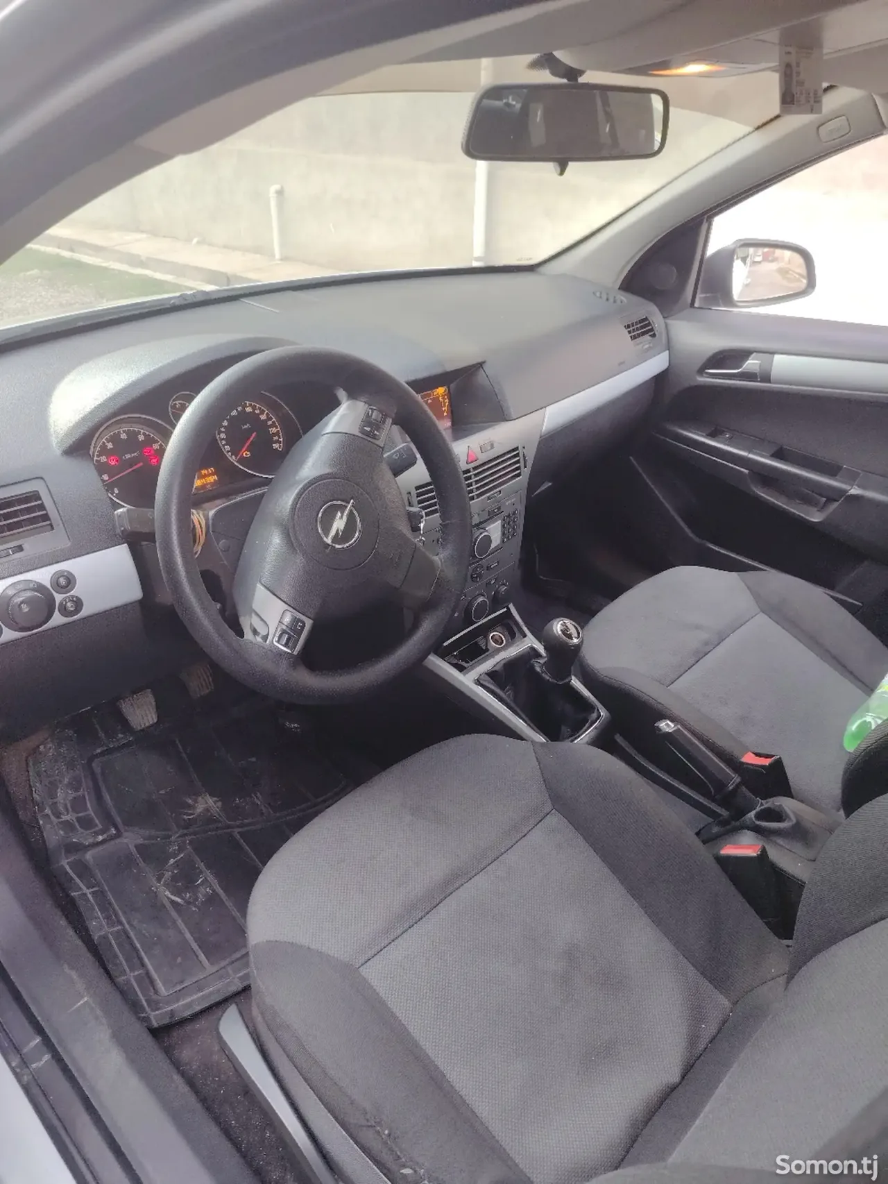 Opel Astra H 2008 · 1.8 MT