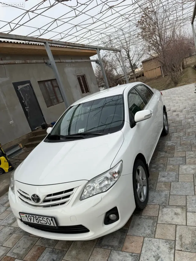 Toyota Corolla 2012 · 1.6 AT