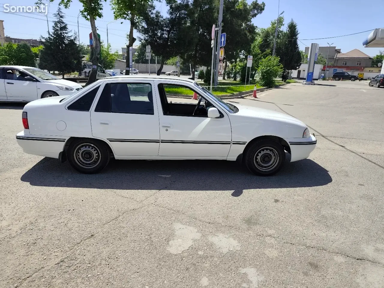 Daewoo Nexia 1996 · 1.6 MT