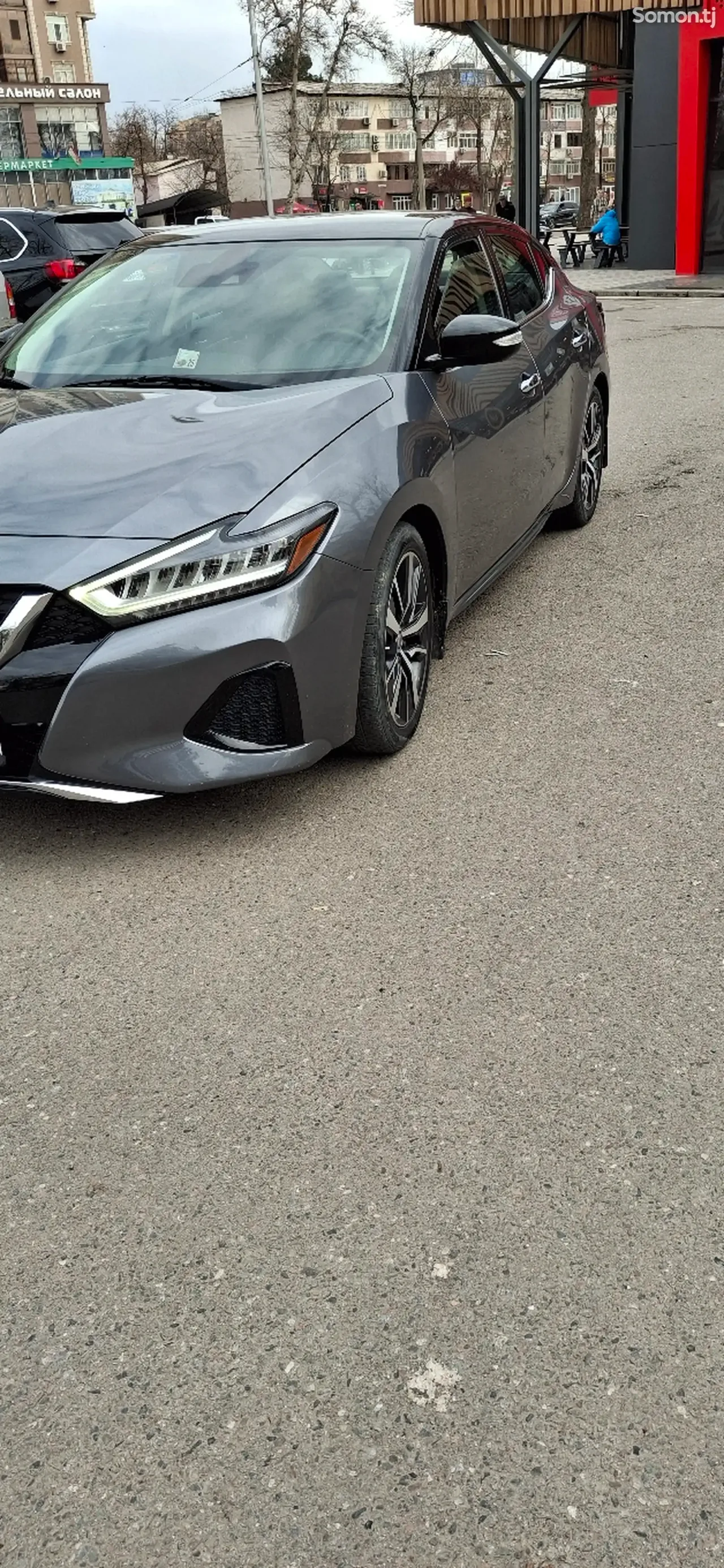 Nissan Maxima 2020 · 3.5 AT