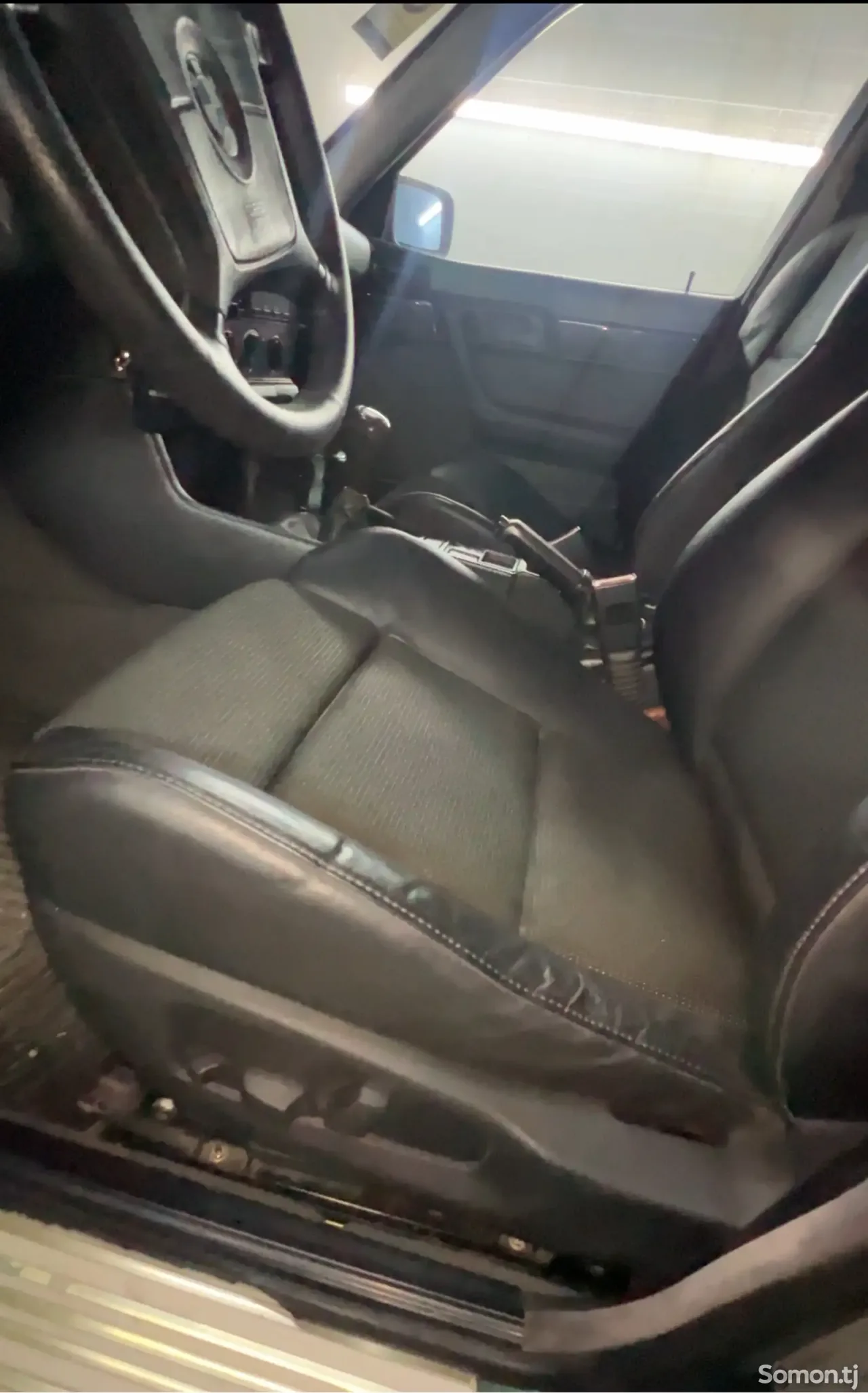 BMW 5 series 1995 · 2.5 MT