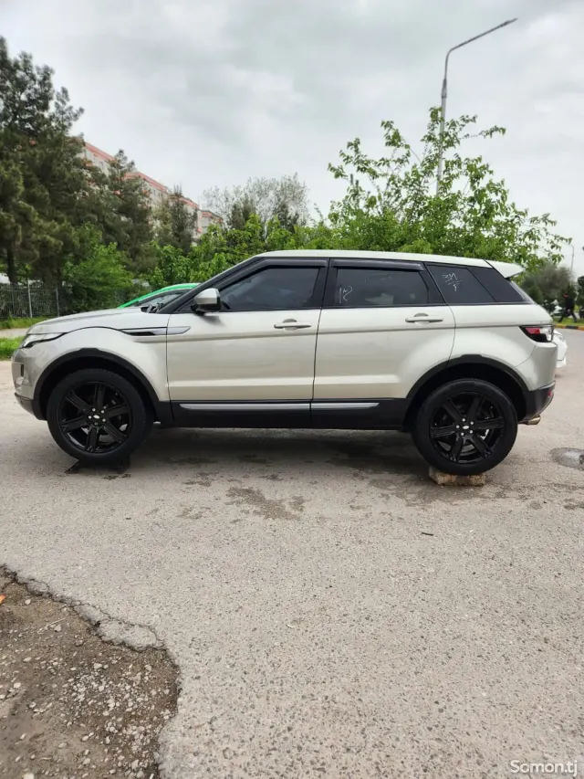 Land Rover Evoque 2015 · 2.0 AT