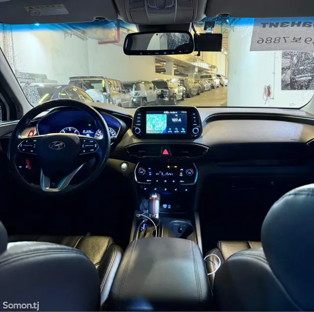 Hyundai Santa Fe 2019 · 2.2 AT