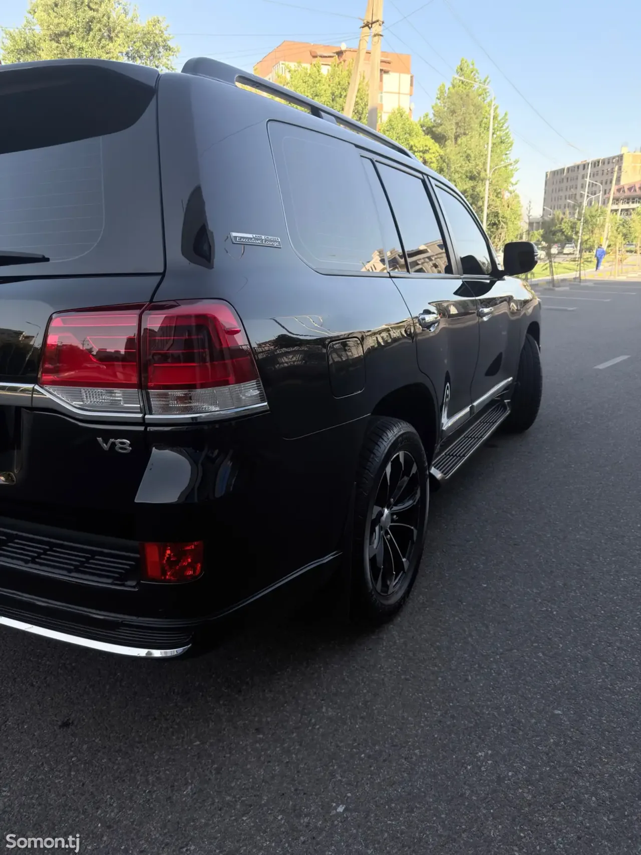 Toyota Land Cruiser 2016 · 4.7 AT