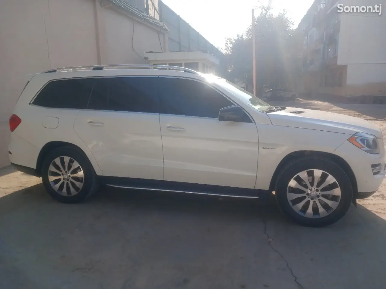 Mercedes-Benz GL class 2015 · 3.5 AT