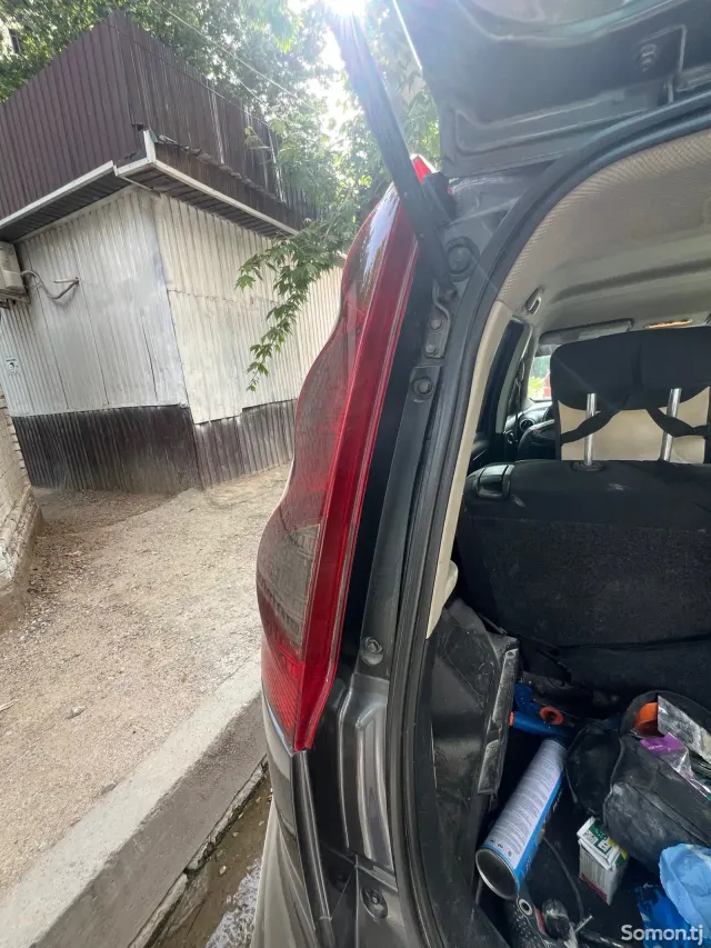 Nissan Note 2009 · 1.6 AT