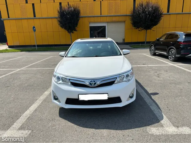Toyota Camry 2014 · 2.5 AT