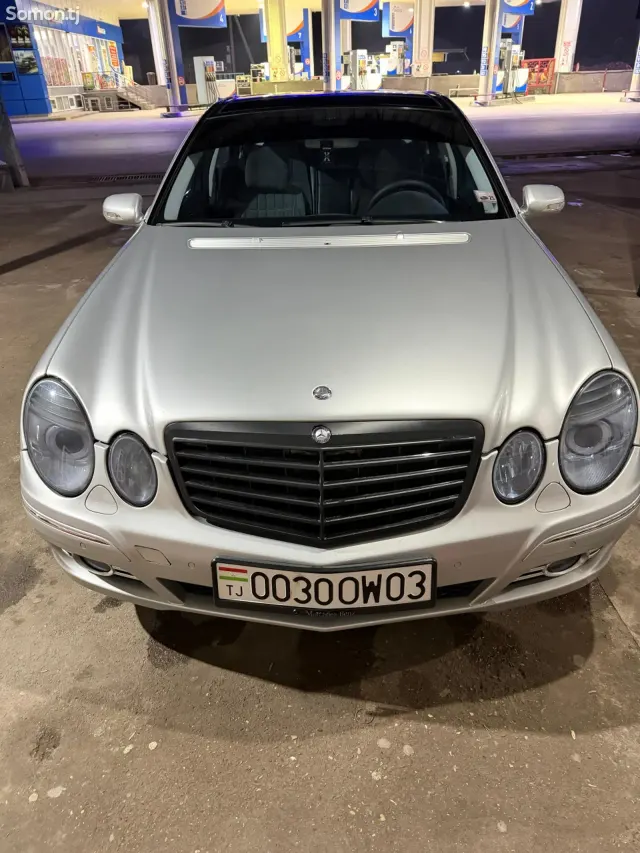Mercedes-Benz E class 2007 · 3.5 AT