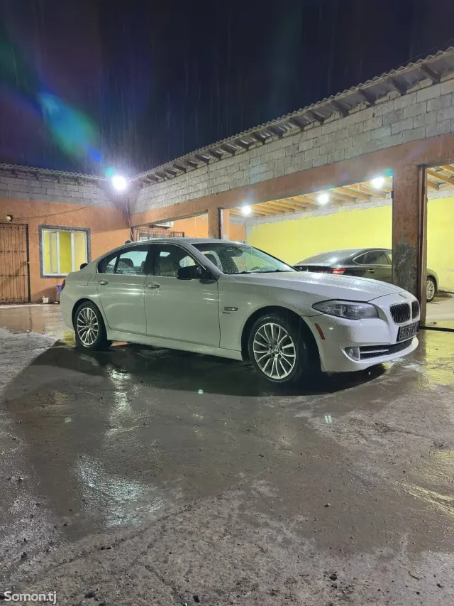 BMW 5 series 2012 · 2.8 AT