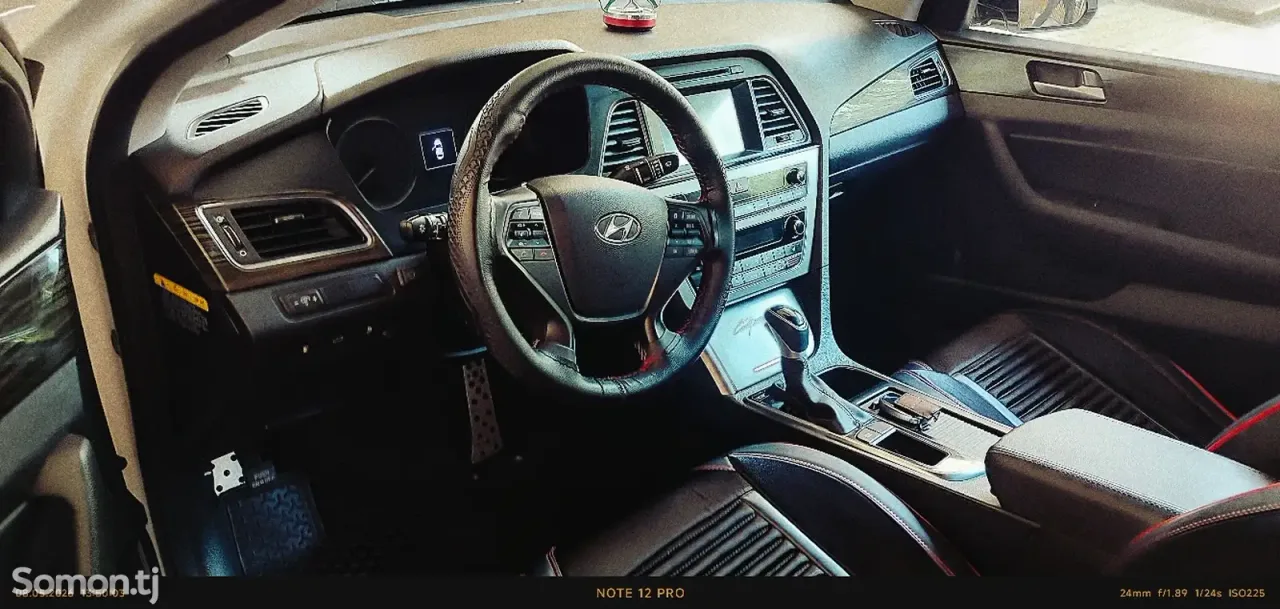 Hyundai Sonata 2016 · 2.0 AT