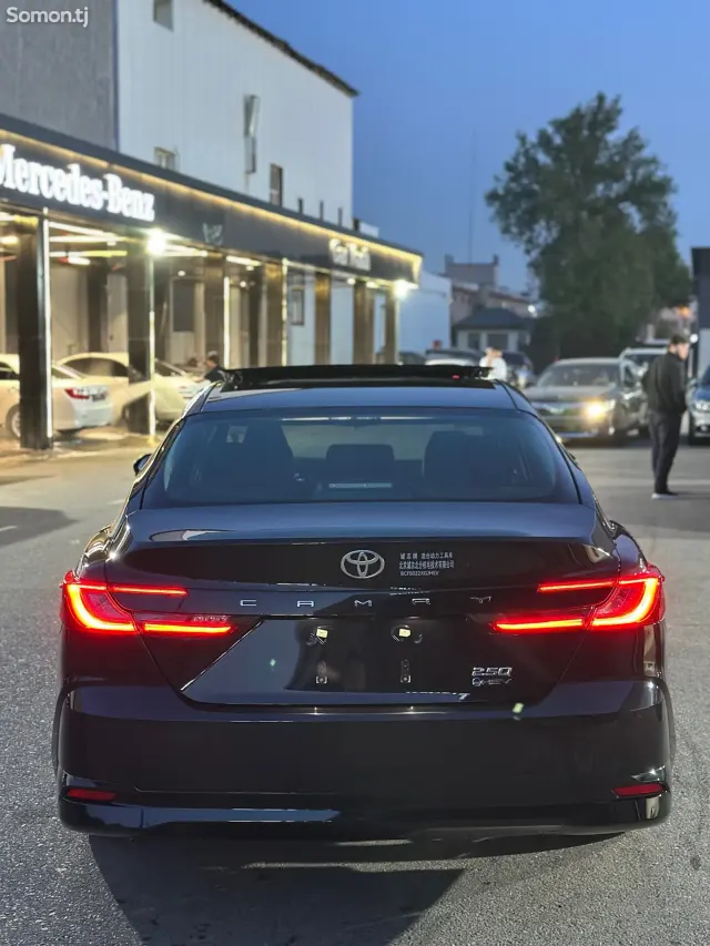 Toyota Camry 2026 · 2.5 AT