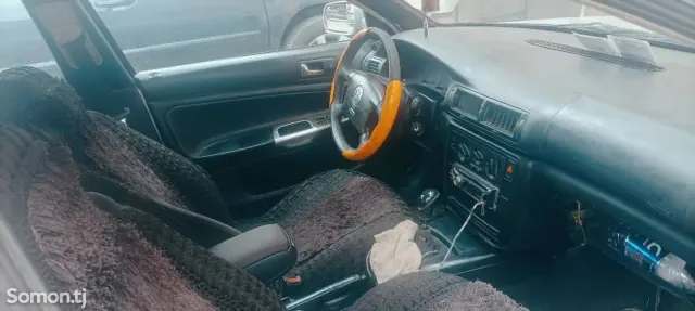 Volkswagen Passat 1997 · 2.0 MT