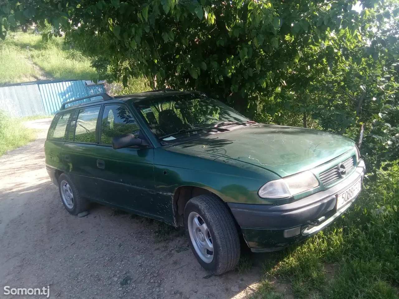 Opel Astra F 1996 · 1.6 MT