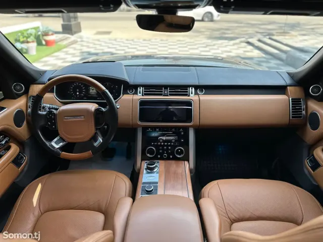 Land Rover Vogue 2019 · 4.4 AT