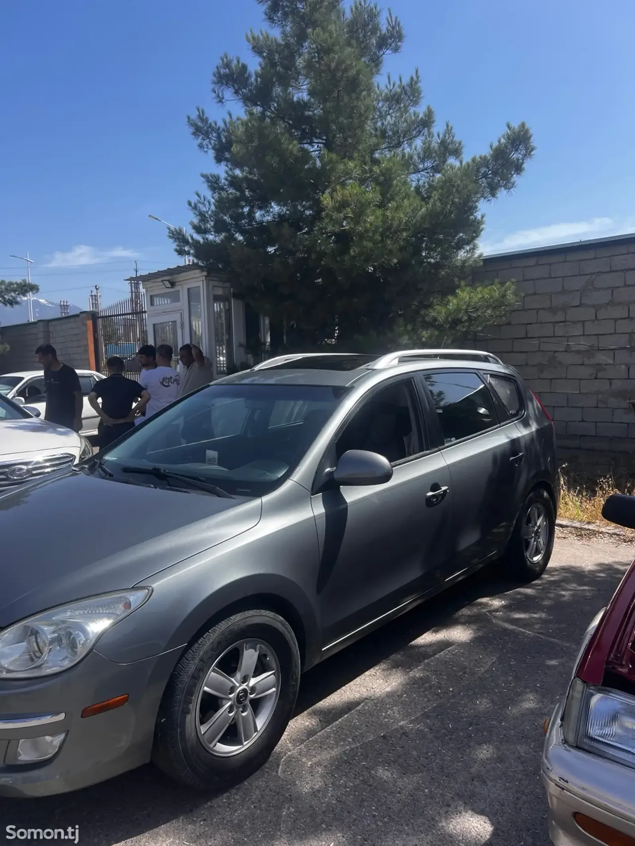Hyundai Elantra 2010 · 2.0 AT