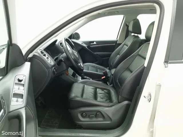 Volkswagen Tiguan 2014 · 1.4 AT