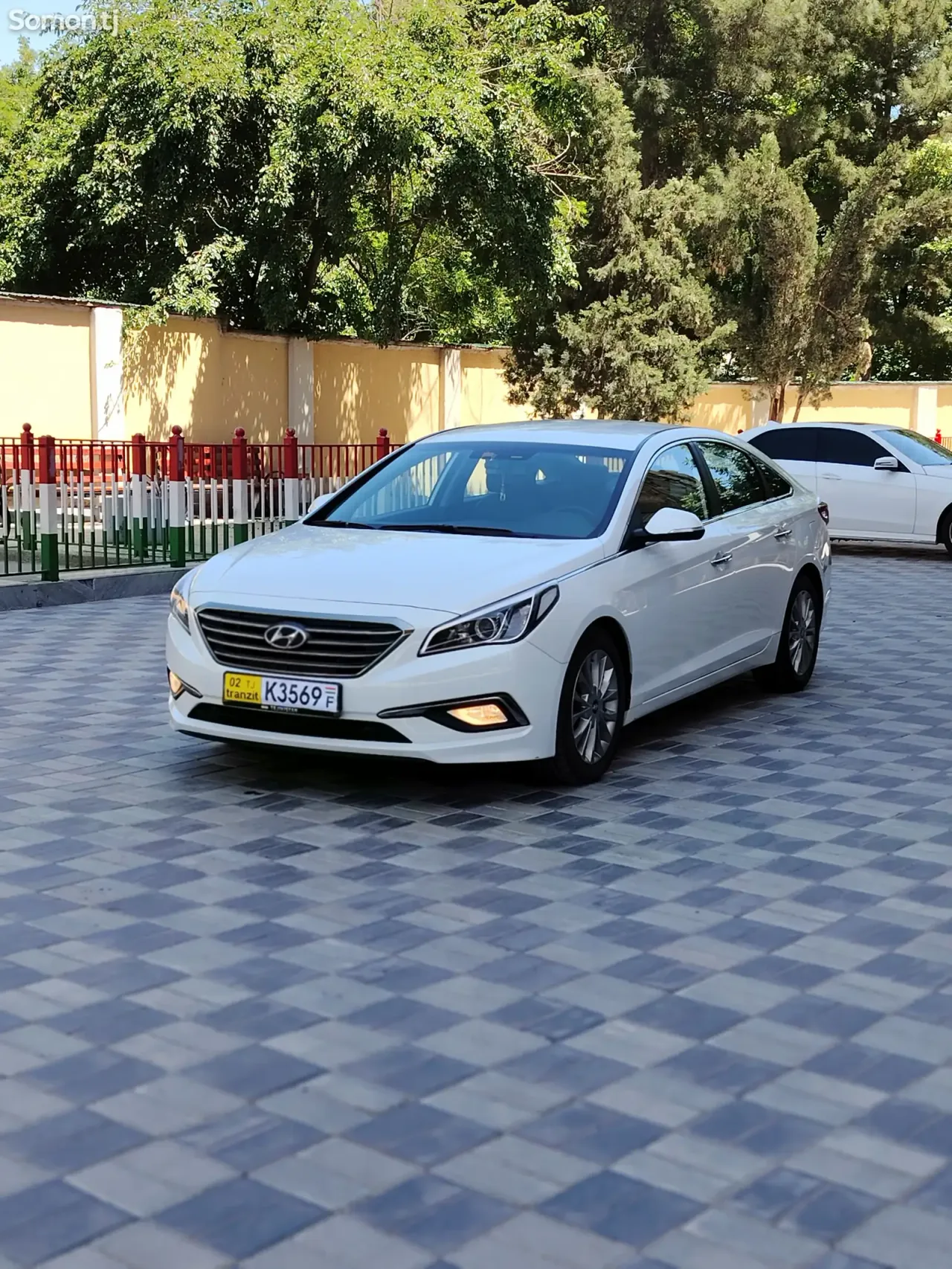 Hyundai Sonata 2015 · 2.0 AT
