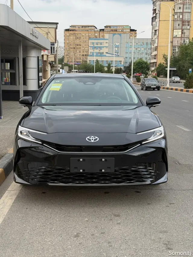 Toyota Camry 2026 · 2.5 AT