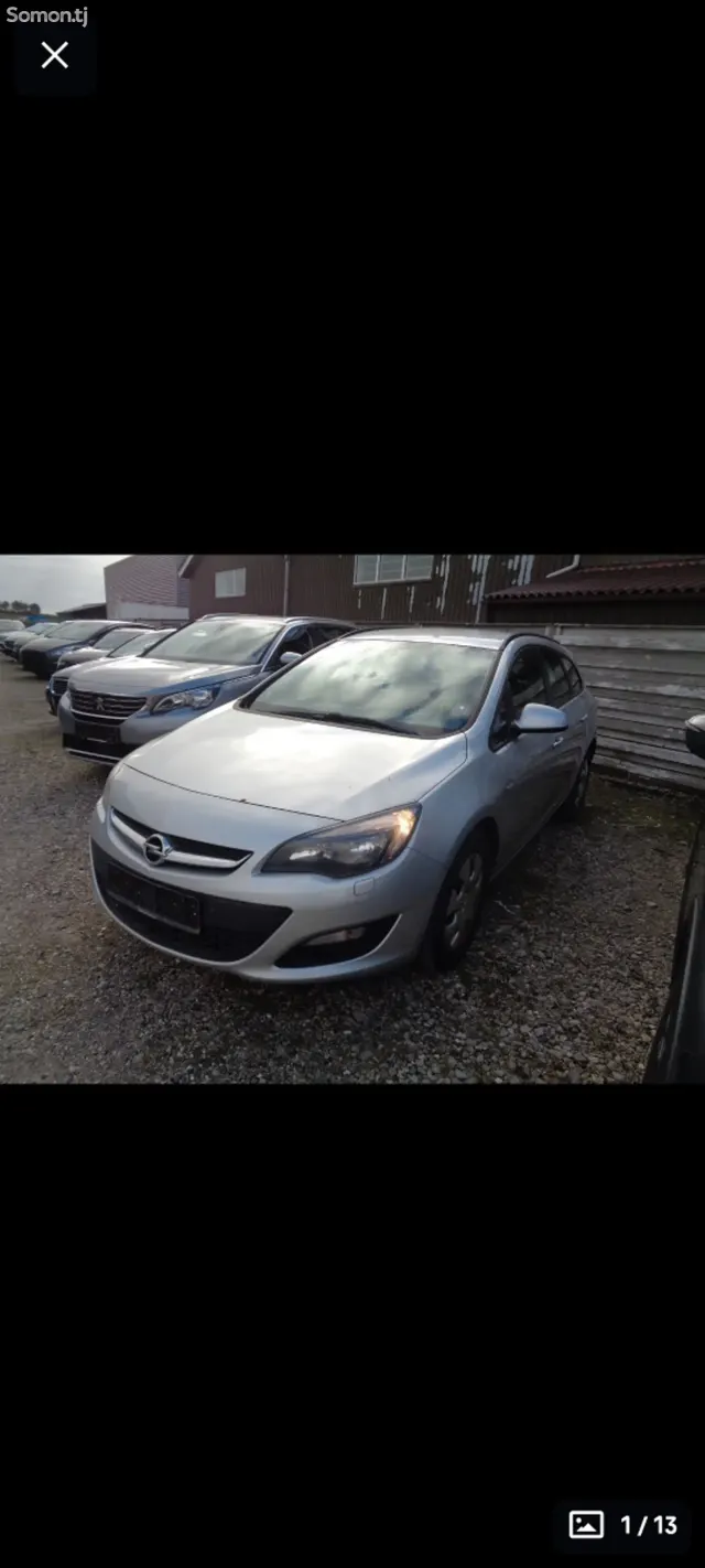 Opel Astra K 2014 · 1.4 MT