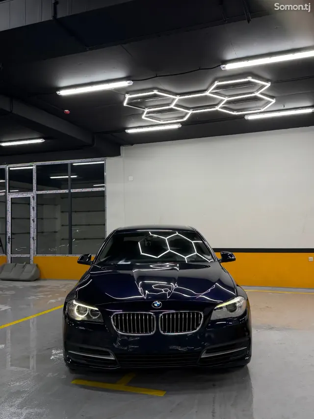 BMW 5 series 2014 · 2.0 AT