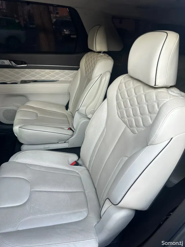Hyundai Palisade 2020 · 3.8 AT