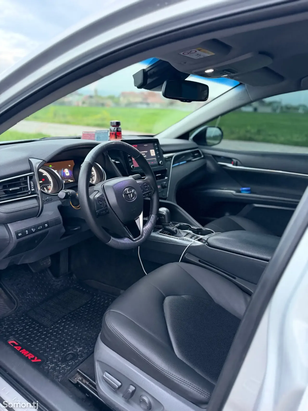 Toyota Camry 2018 · 2.5 AT