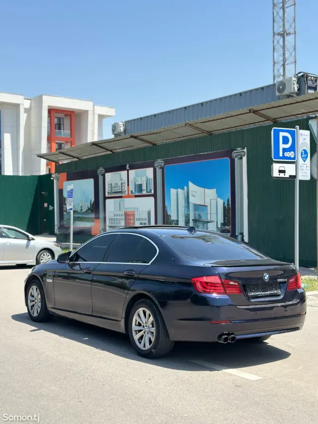 BMW 5 series 2012 · 2.0 AT