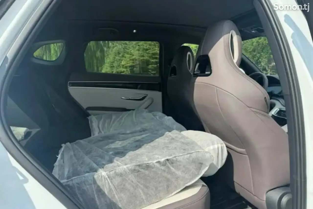 BYD Song Plus 2025 · AT