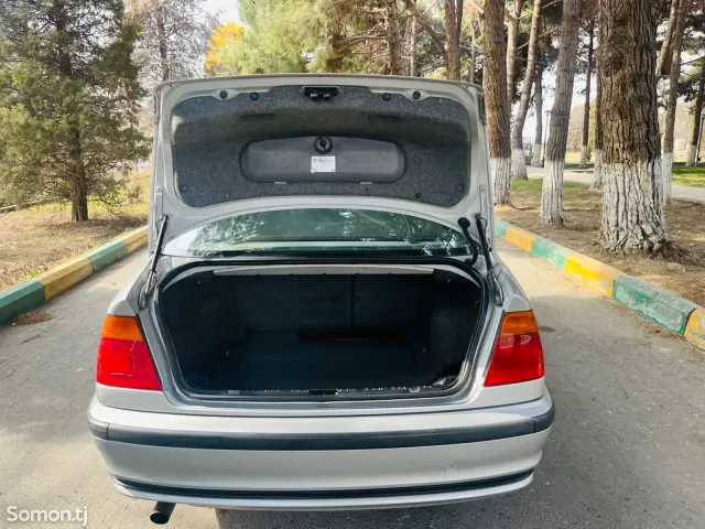 BMW 3 series 2000 · 1.8 MT