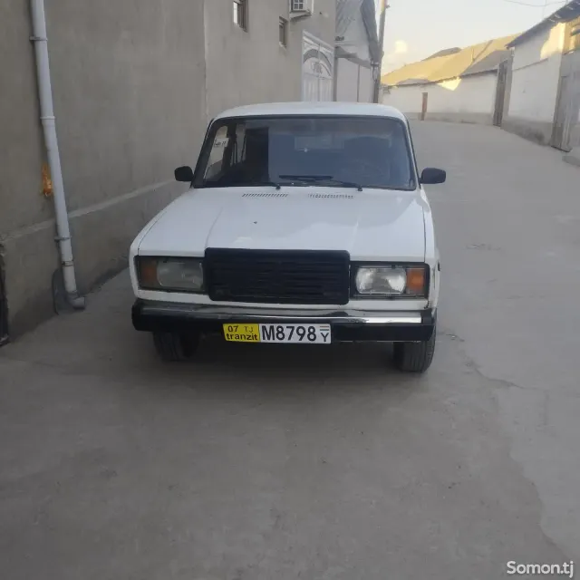 Lada (ВАЗ) 2107 2004 · MT