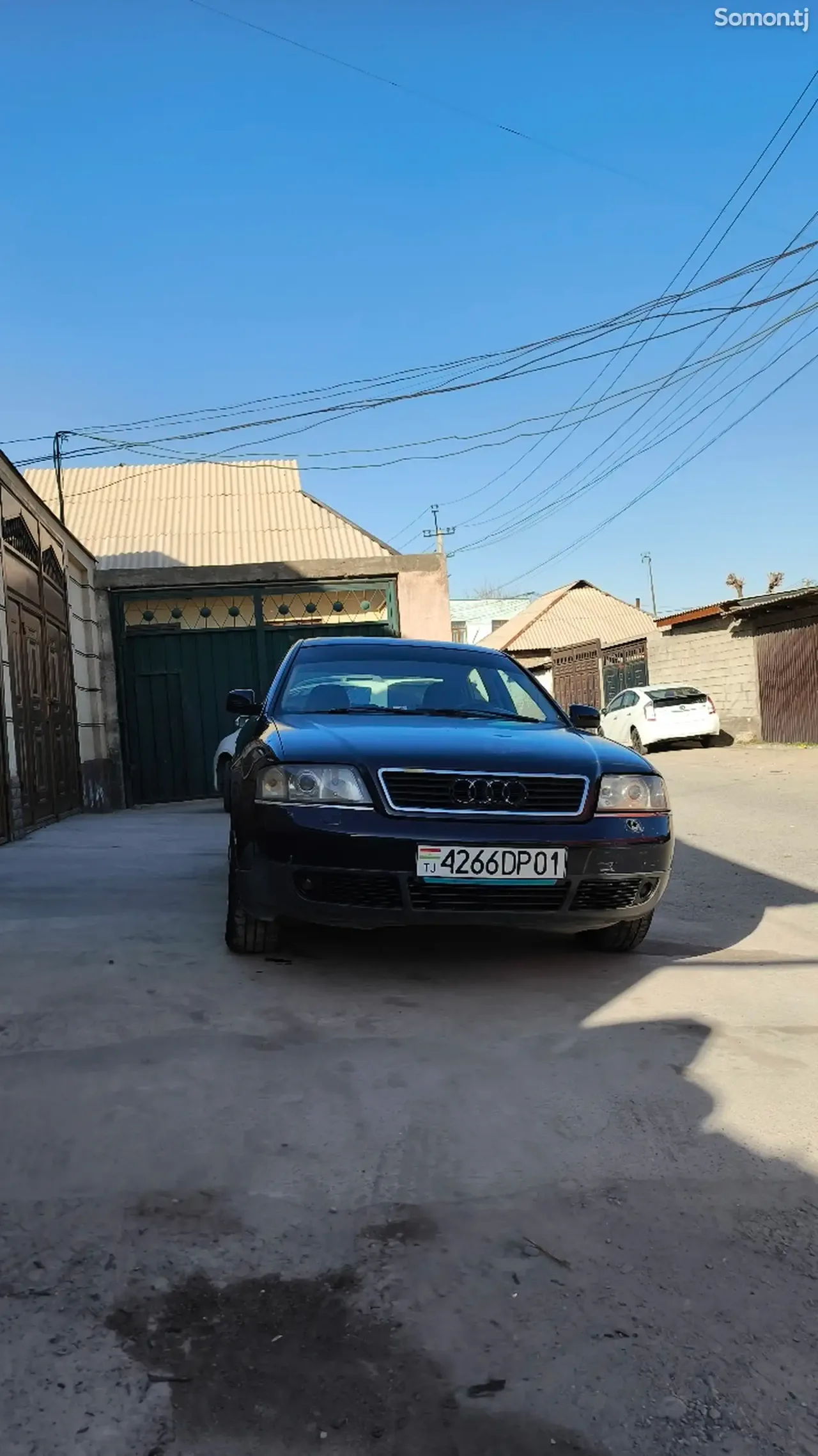 Audi A6 1998 · 2.4 AT