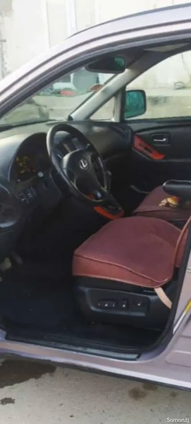 Lexus RX series 2002 · AT