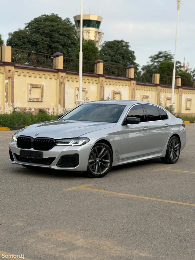 BMW 5 series 2020 · 2.0 AT