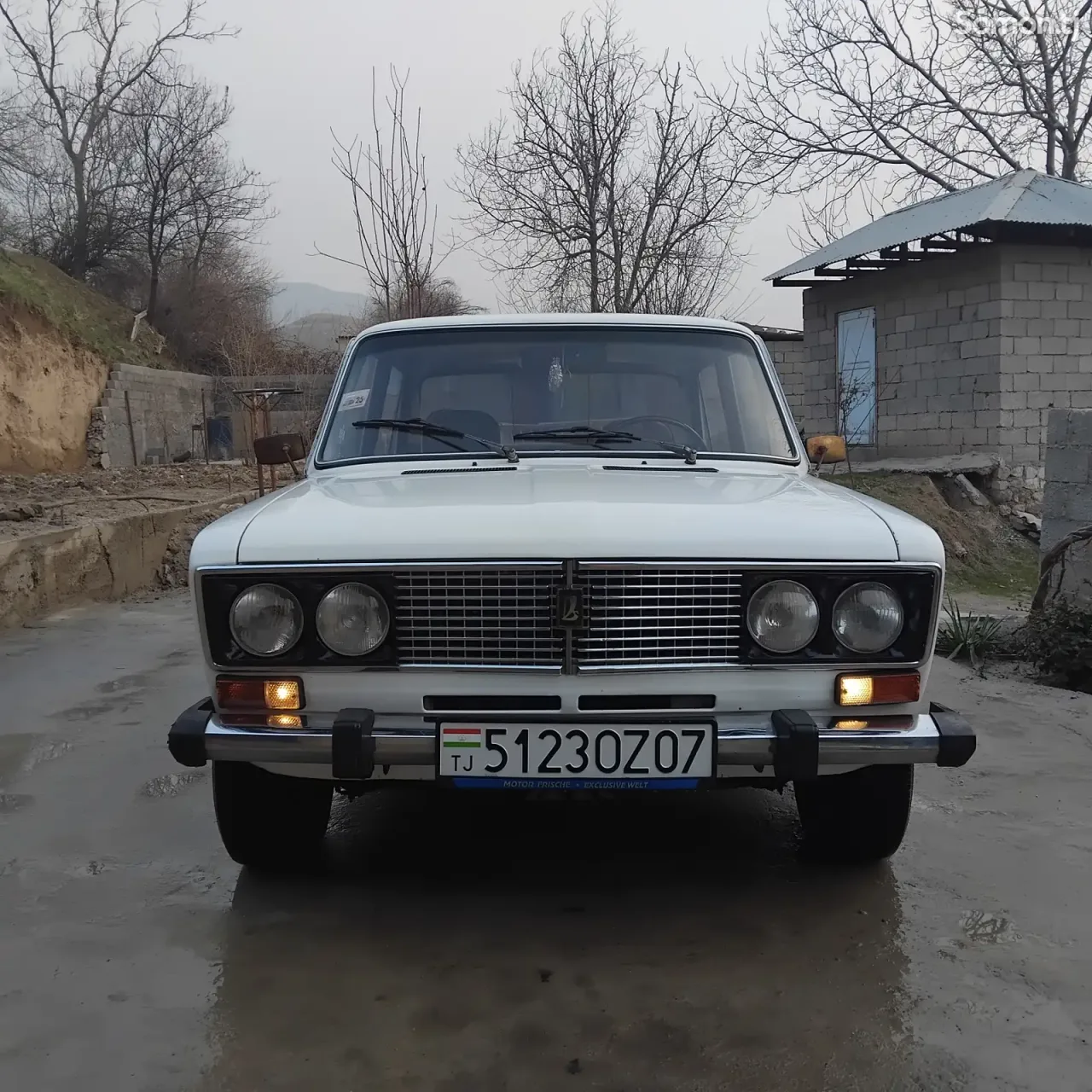 Lada (ВАЗ) 2106 1974 · MT