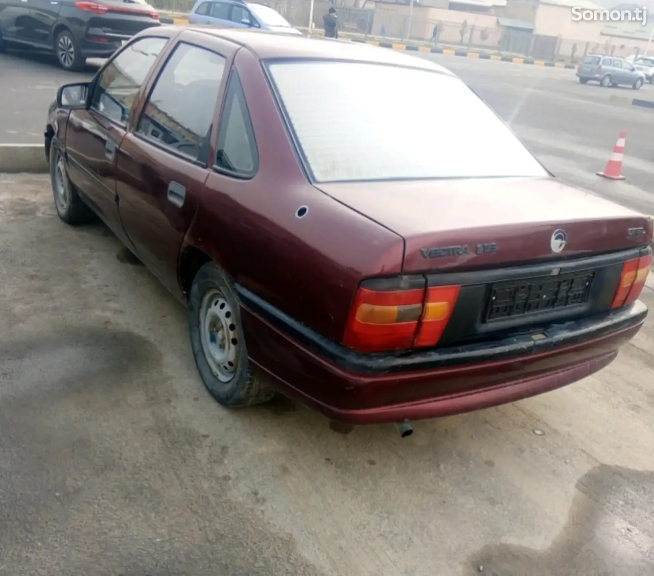 Opel Vectra A 1992 · 1.8 MT