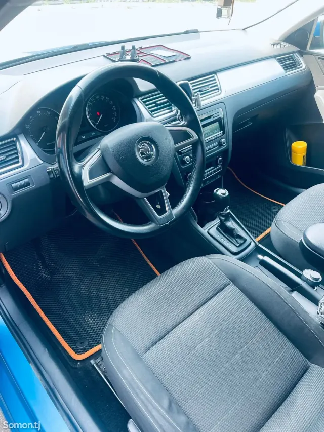 Skoda Rapid 2014 · 1.4 AT