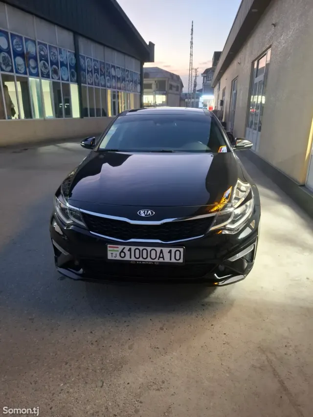 Kia Optima 2019 · 2.4 AT