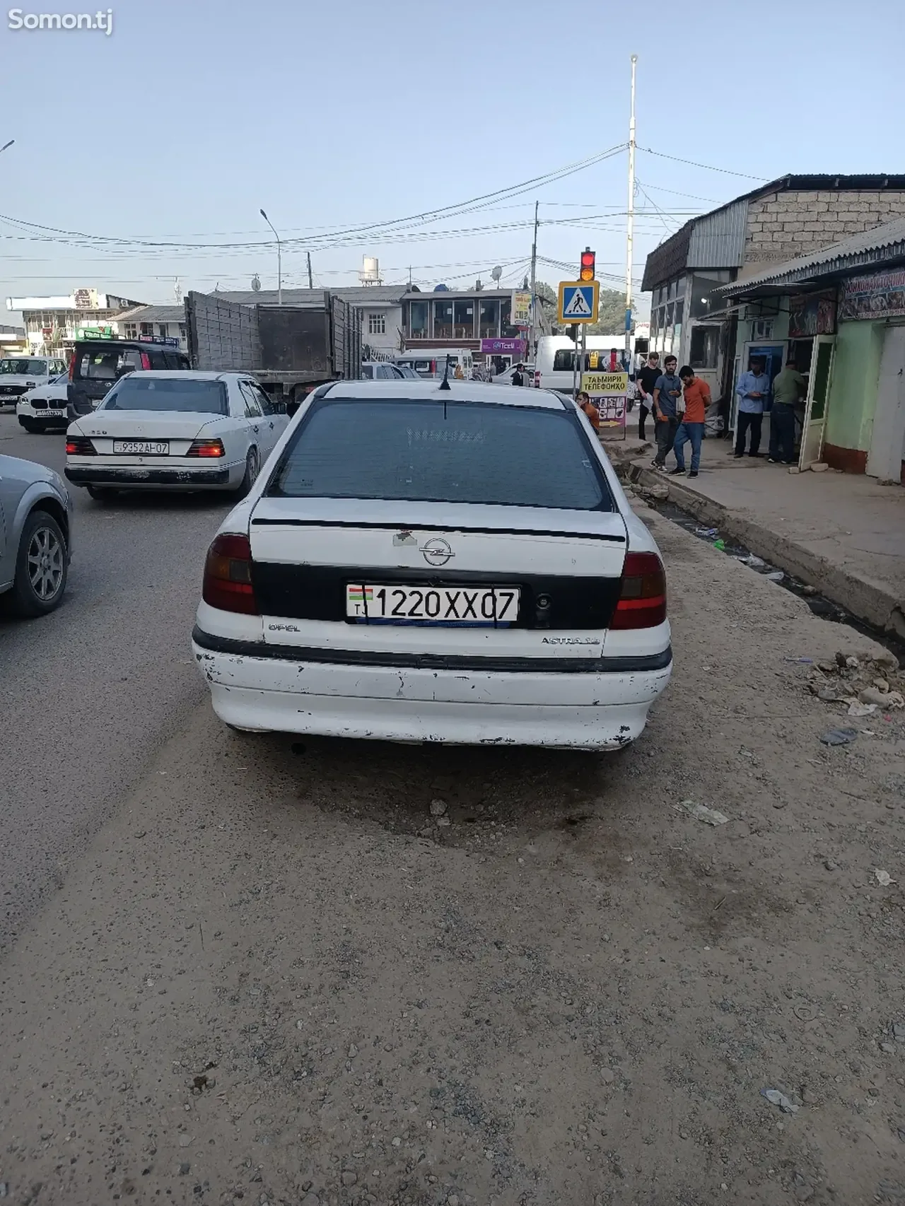 Opel Astra F 1992 · 1.6 MT