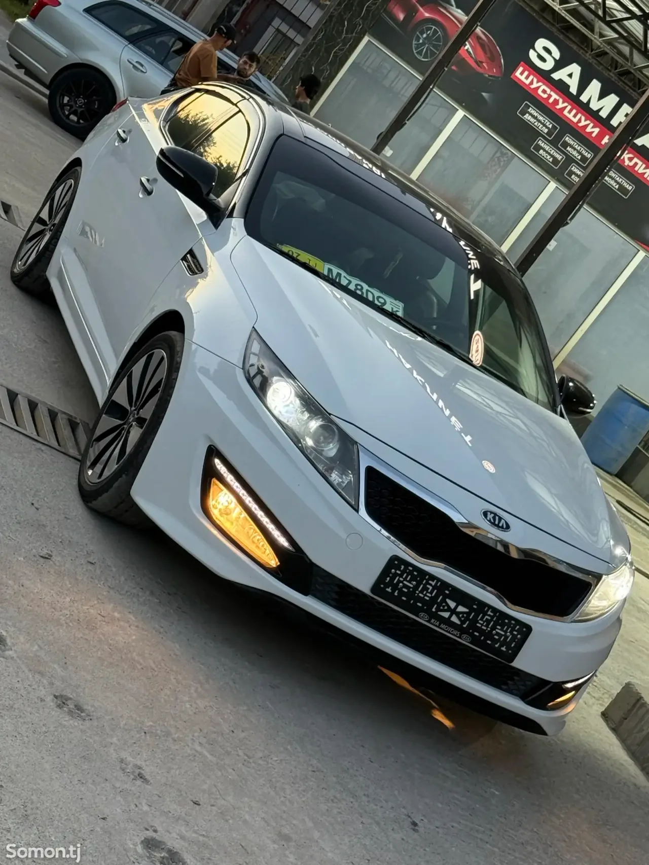 Kia K5 2010 · 2.0 AT
