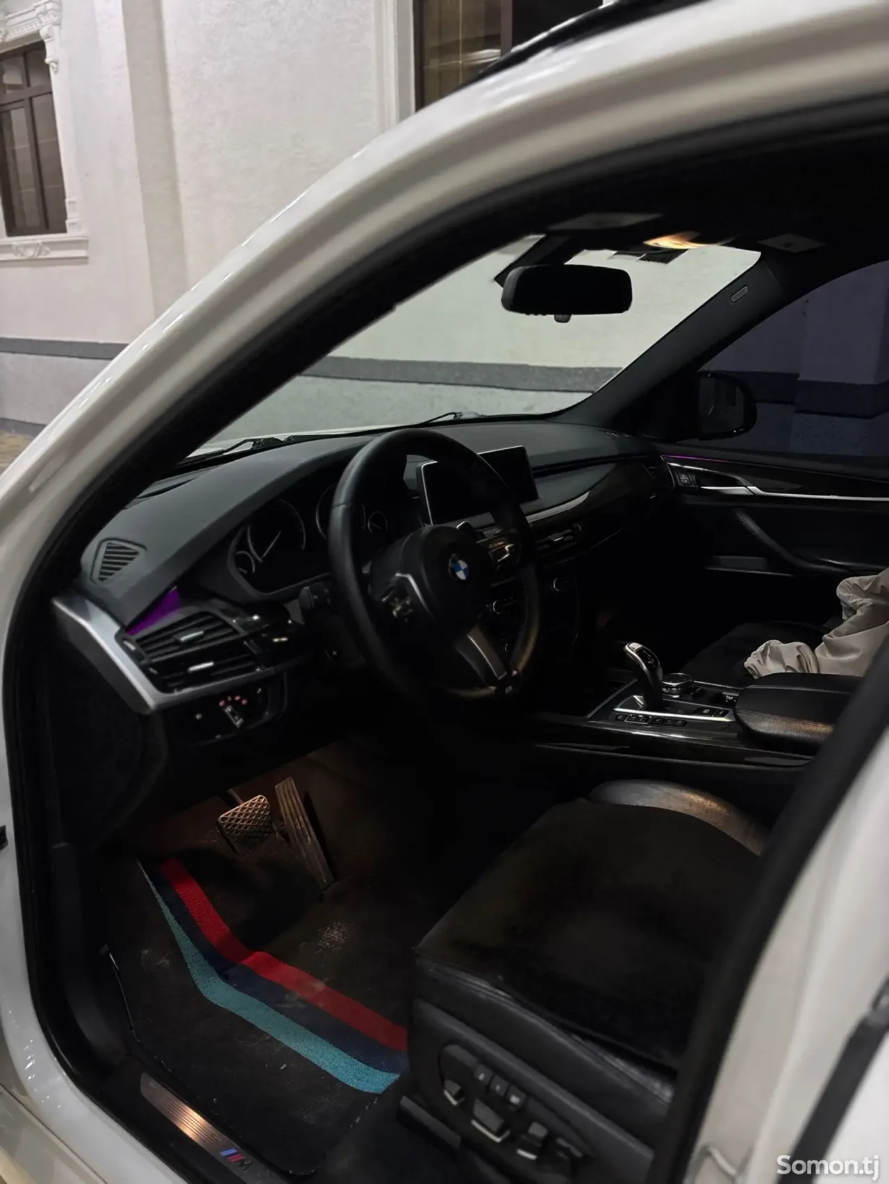 BMW X5 2015 · 3.5 AT